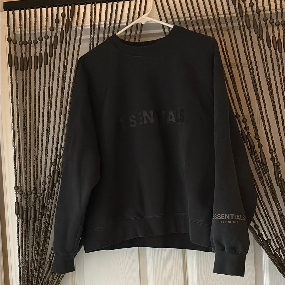 Black FOG Essentials Crewneck